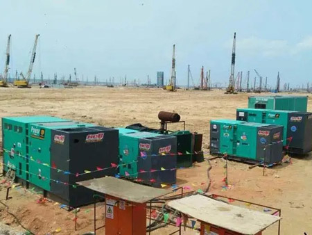 镇宁柴油发电机组干式空气滤清器的维护成本高吗？